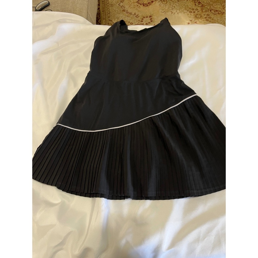 JoyLab Black Pleated Tennis Dress with Built-in Shorts and Pockets Small - Picture 8 of 9